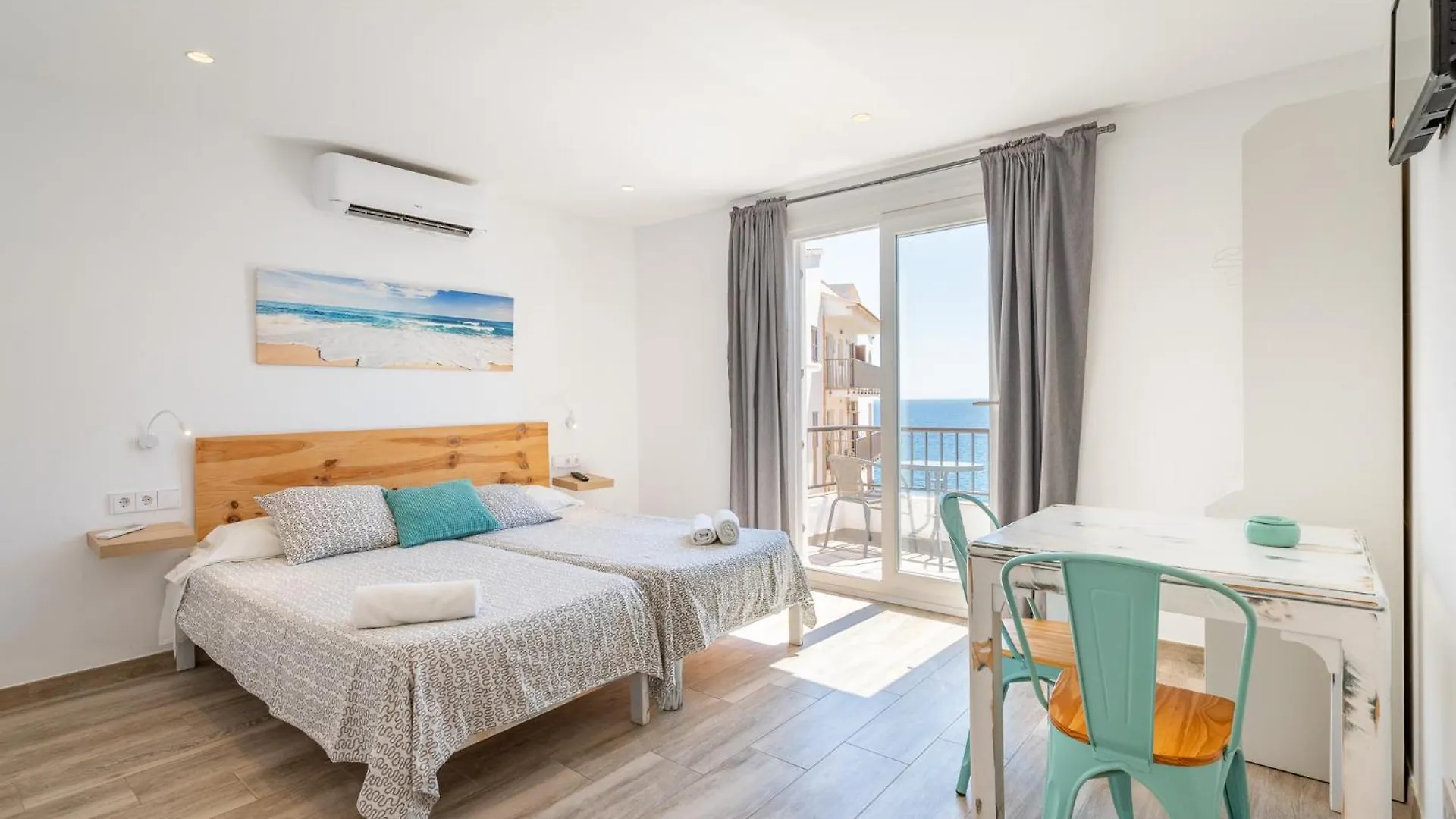 Apartamentos Marivent By Mhr Portocolom  Appartamento
